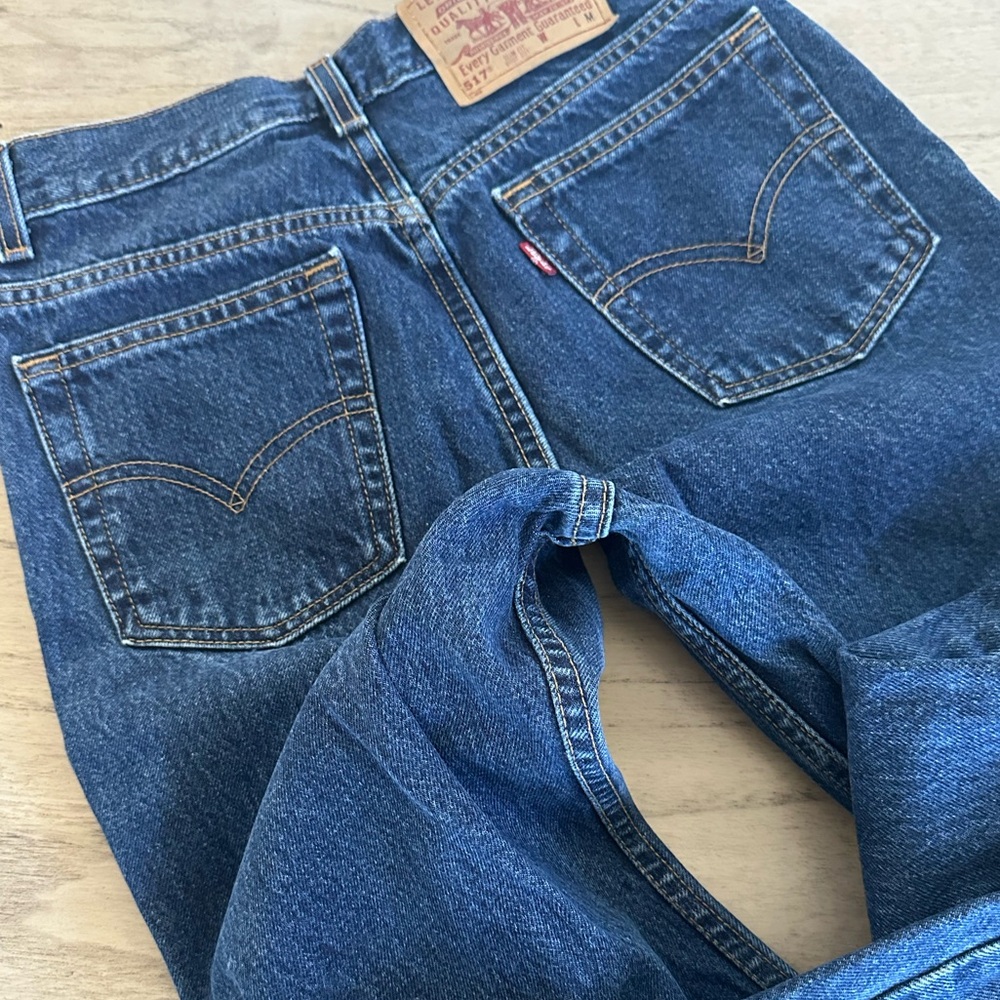 Y2K Levi's Blue Straight Leg Vintage Women's Jeans SIZE 7